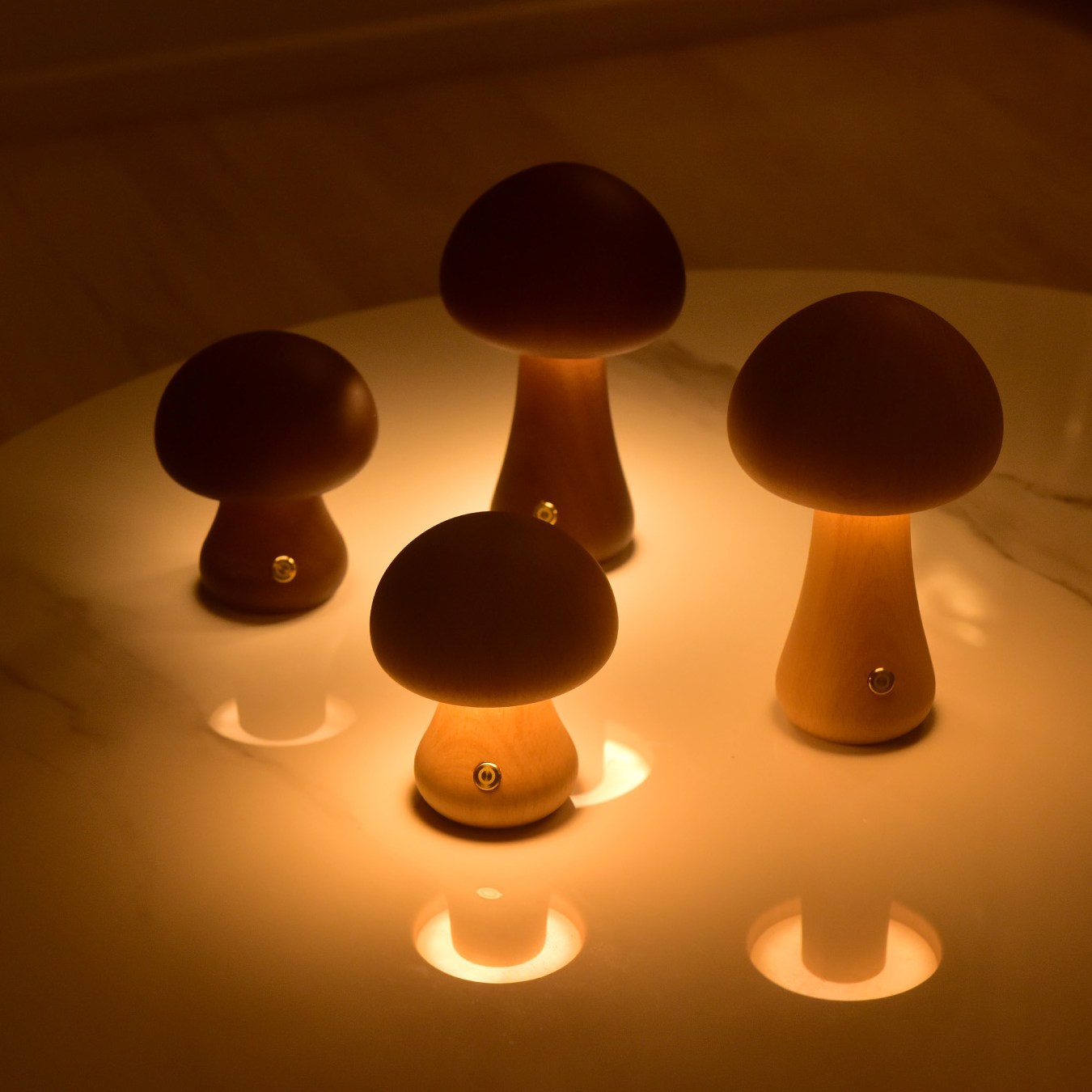 깜찍한 감성 오브제 우드 머쉬룸 충전식 LED 무드등 33,150원