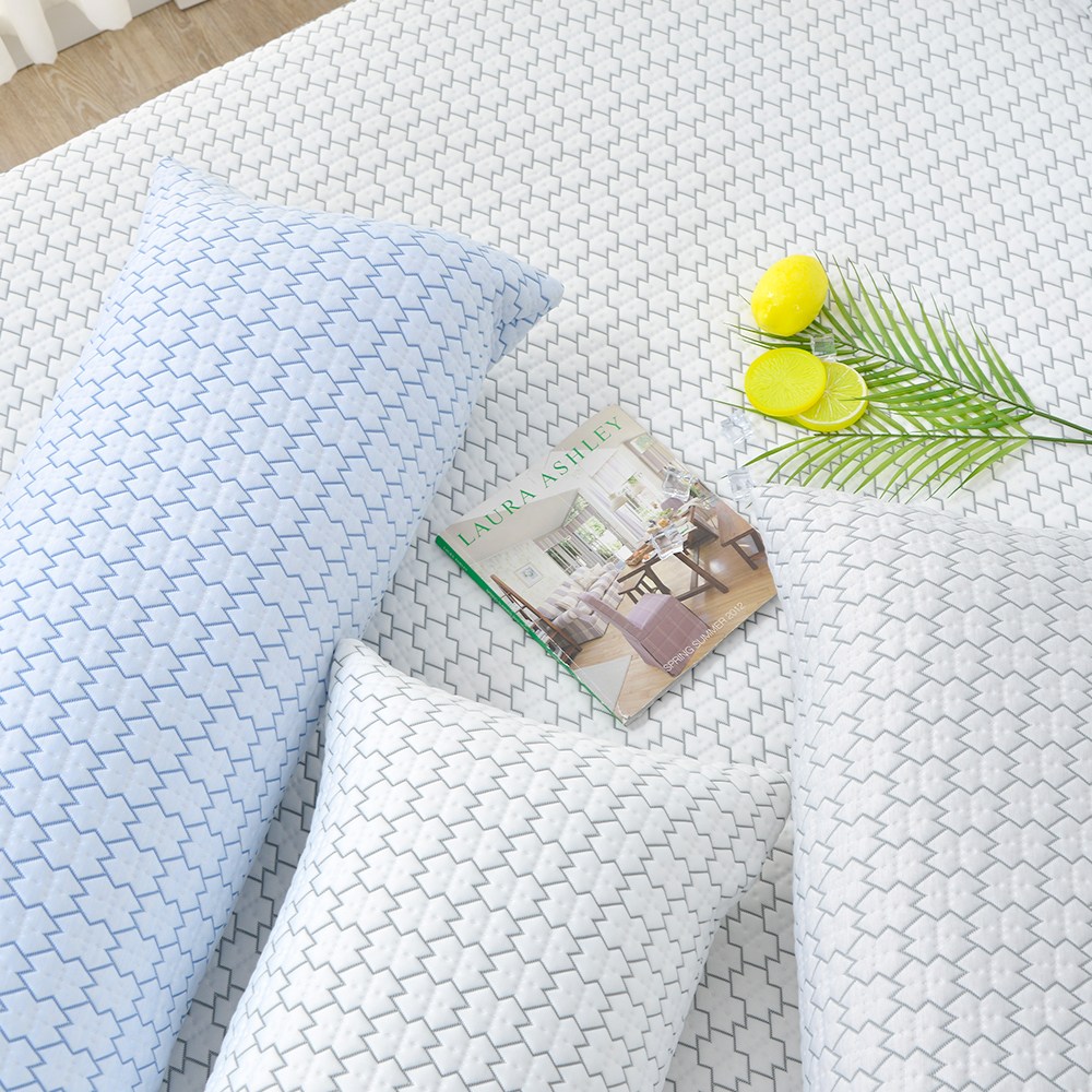 수젠하우스 트리플 냉감 듀라론 여름 바디필로우(솜포함) 41,600원