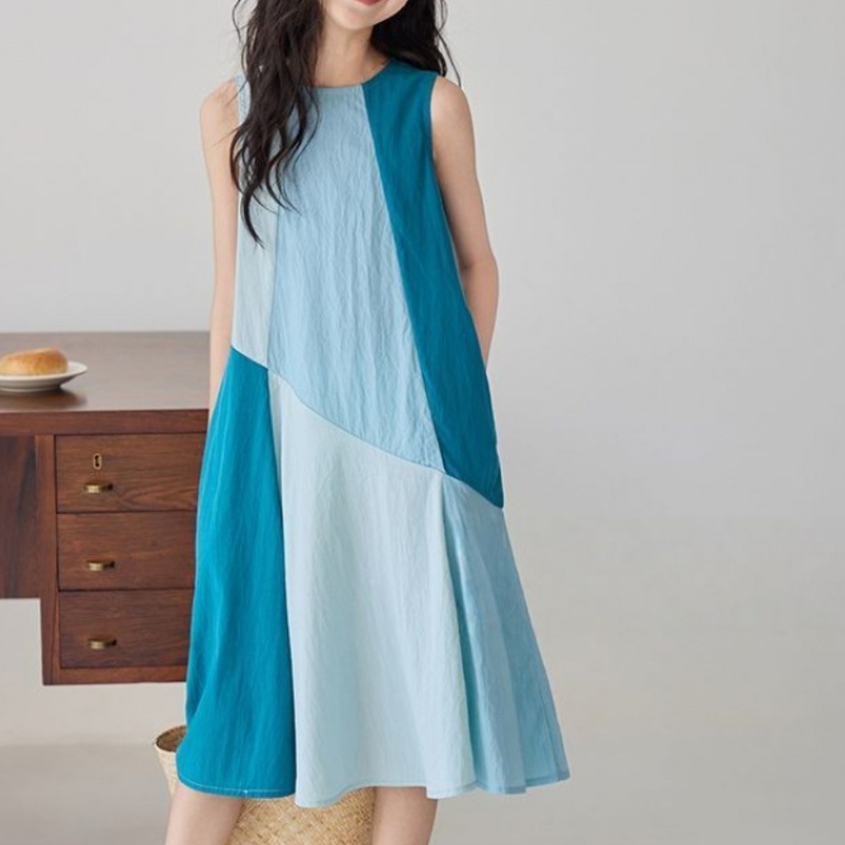 해피유통어린이 여름 민소매 컬러 블록 원피스 시원한 패셔너블 스타일14세 이상 XG03 16,660원