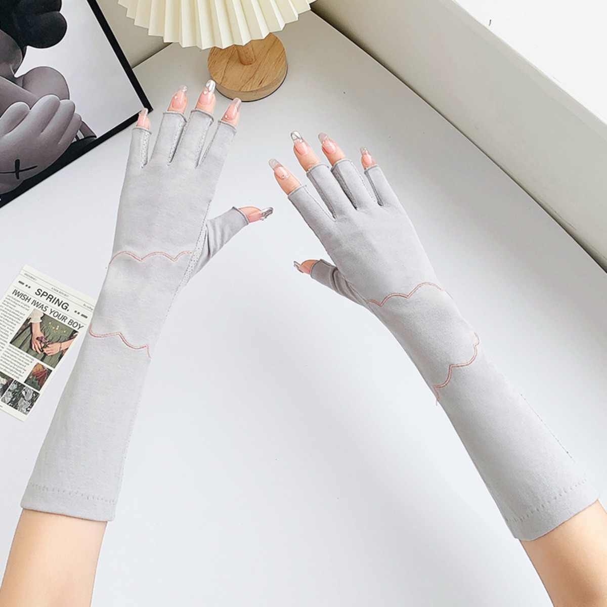 여름 여성 자외선차단장갑 햇빛차단 등산 운동 나들이 롱롱 엣지 면 반 운전장갑 14,900원