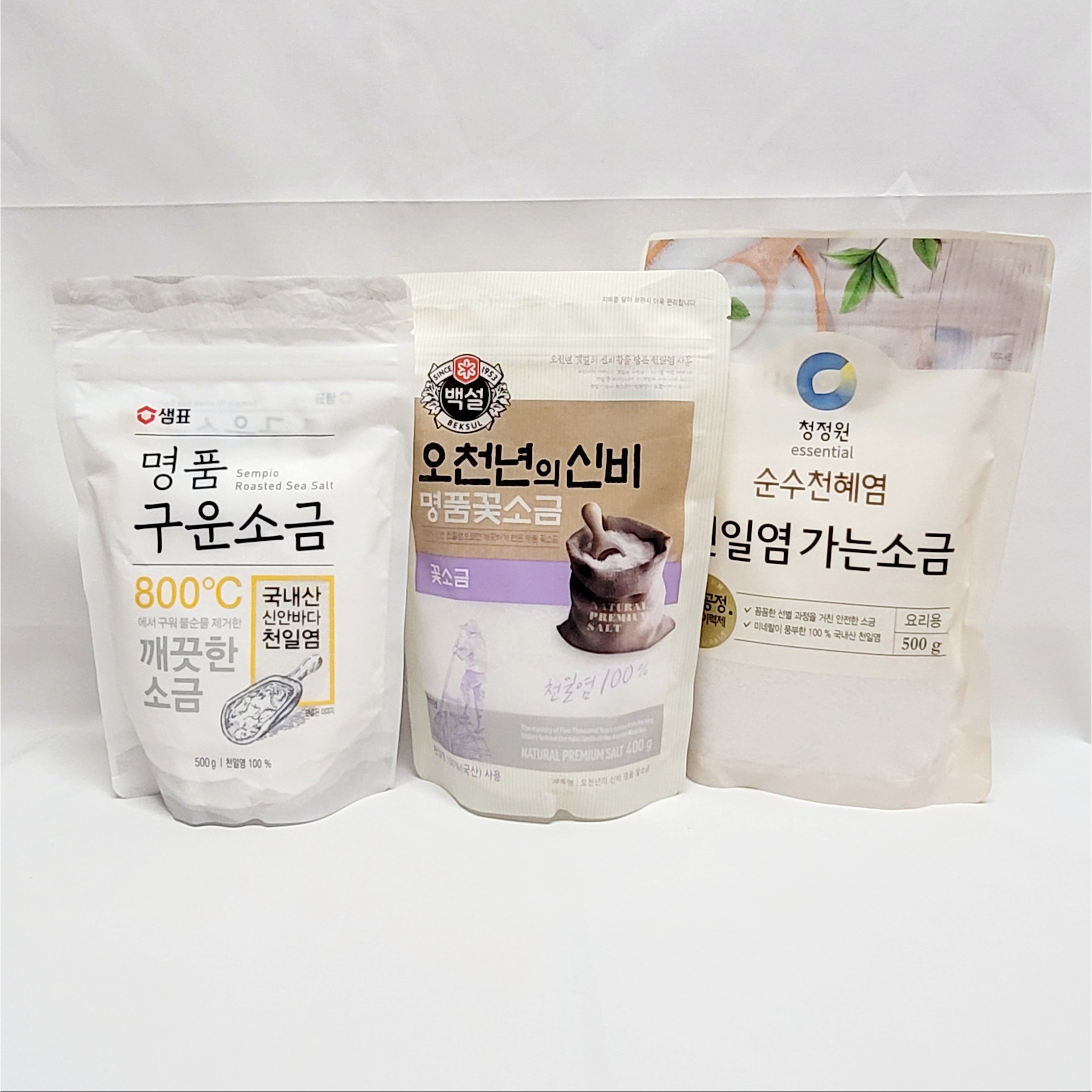 샘표 명품구운소금500g +청정원 천일염 가는소금500g +백설 명품꽃소금400g 25,480원