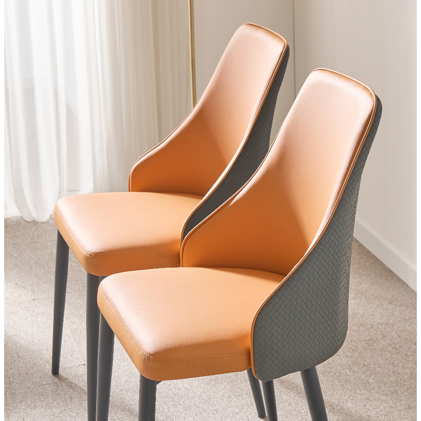 파파로그 엘메스 체어 식탁의자 인조가죽 편한 디자인 모던럭셔리 인테리어 카페 의자 바닥보호 83,990원