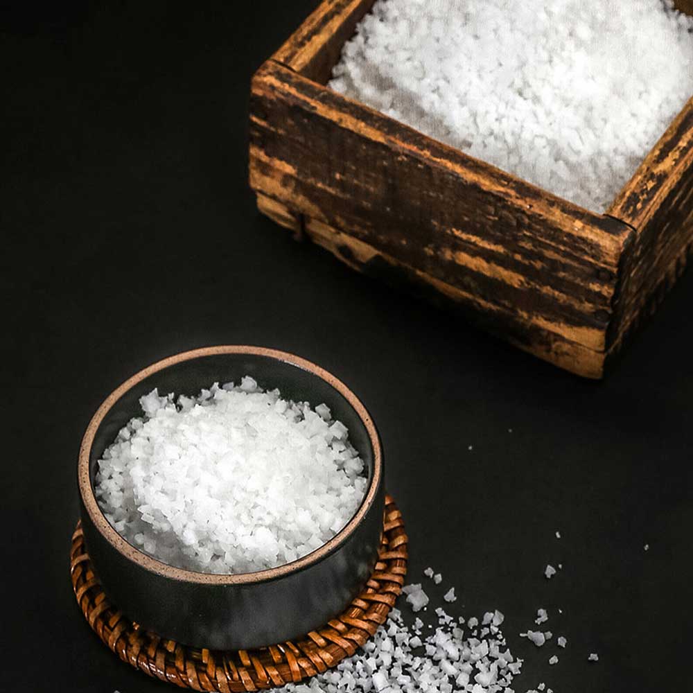 농부마음 신안 비금도 천일염 1년묵은 소금 10kg 도기타일공법, 10kg, 1박스 51,900원