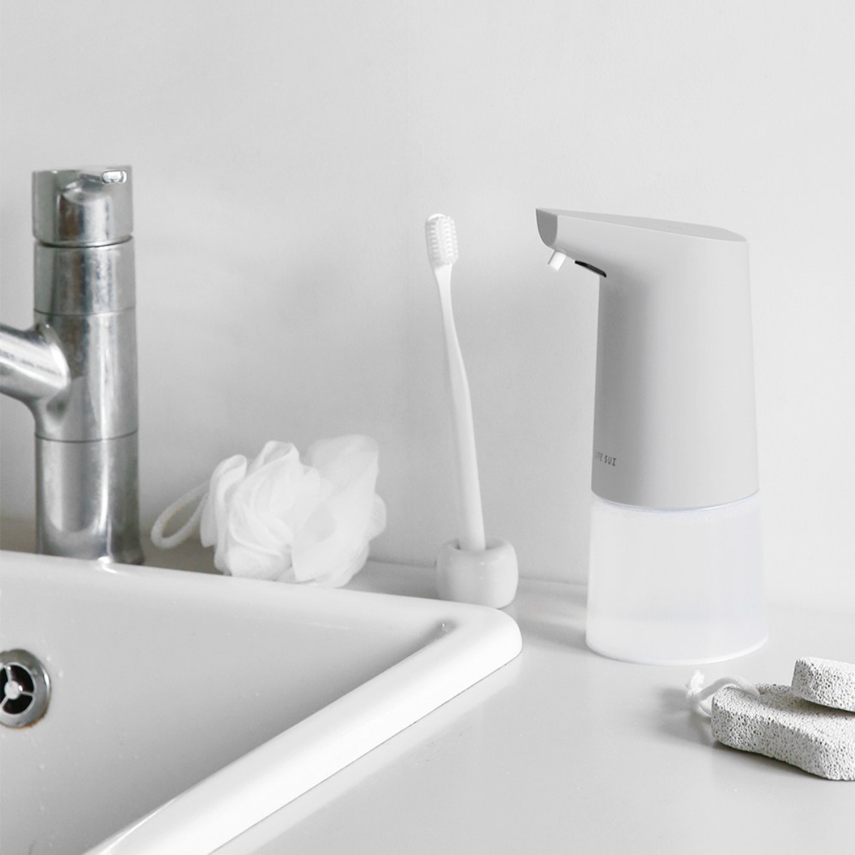 라이프썸 자동 거품 손세정기 (LFS-HA11) 라이트그레이 센서형 비접촉 자동 디스펜서, 1개, 라이트그레이 18,900원