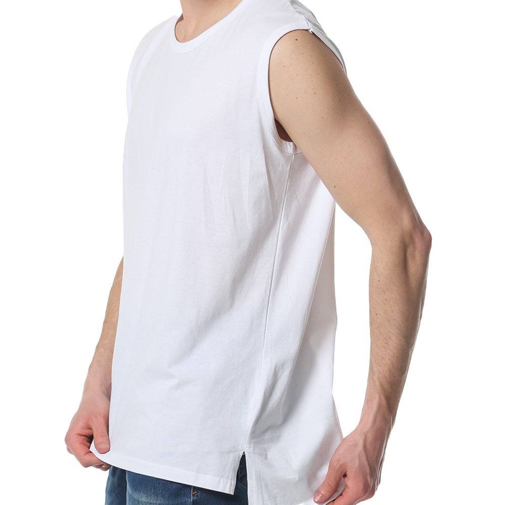 남녀공용 레이어드 이너 오버핏 무지 라운드 민소매 티셔츠 S-4XL 13,900원