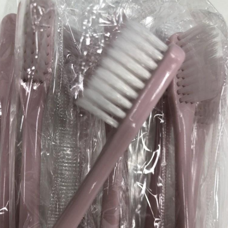 일회용칫솔 색상랜덤 비닐포장, 1세트, 100개입 17,990원