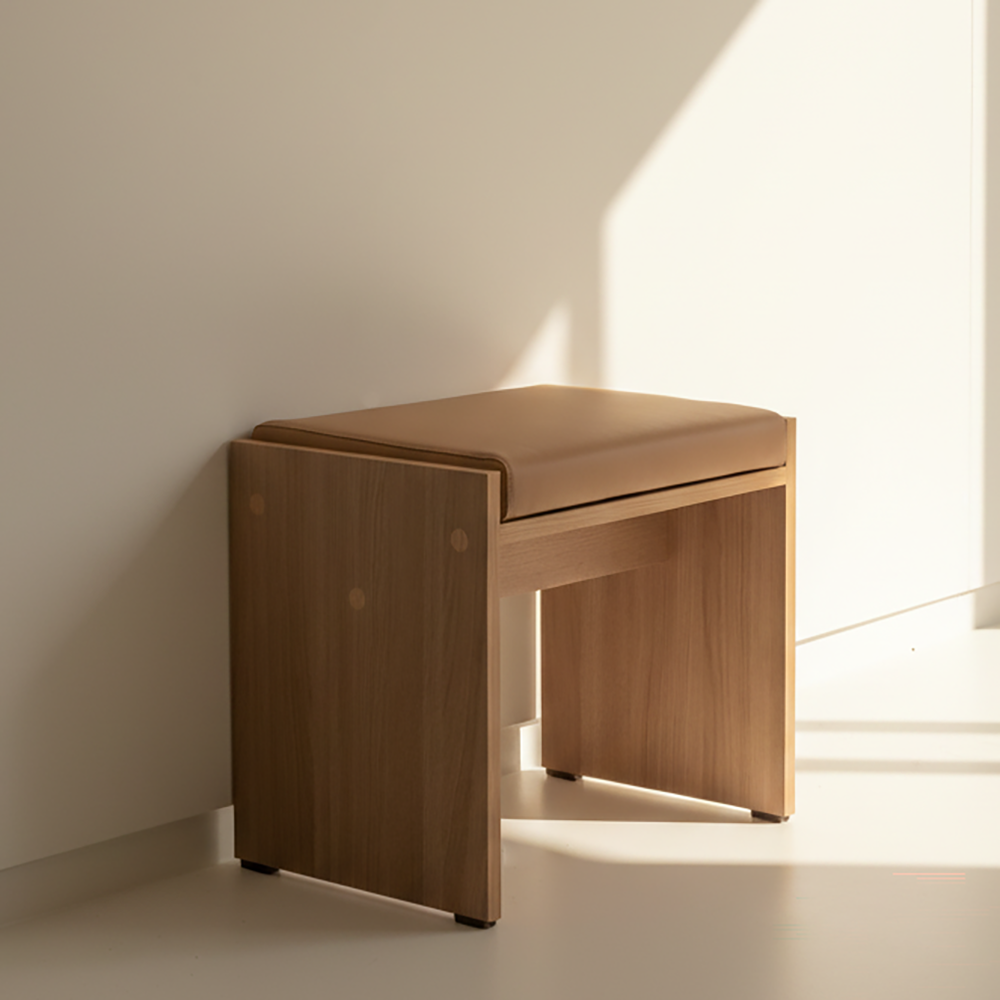 모가 국내제작 스툴의자 원목스툴 사각스툴 작은의자 낮은의자 아몬 75,900원