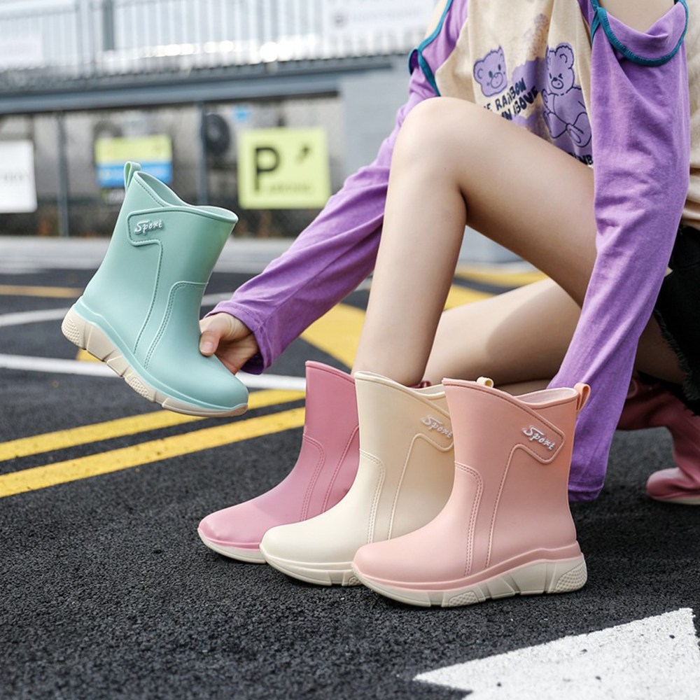 장마대비 폭신말랑 마카롱 미들 굽 레인부츠 9,900원