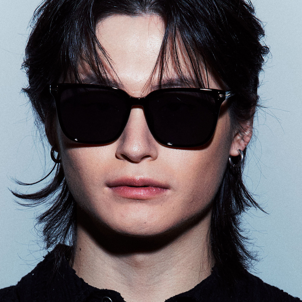 누엘레맨 자외선차단 빅사이즈 여행 패션 틴트 사각 뿔테 선글라스 29,900원