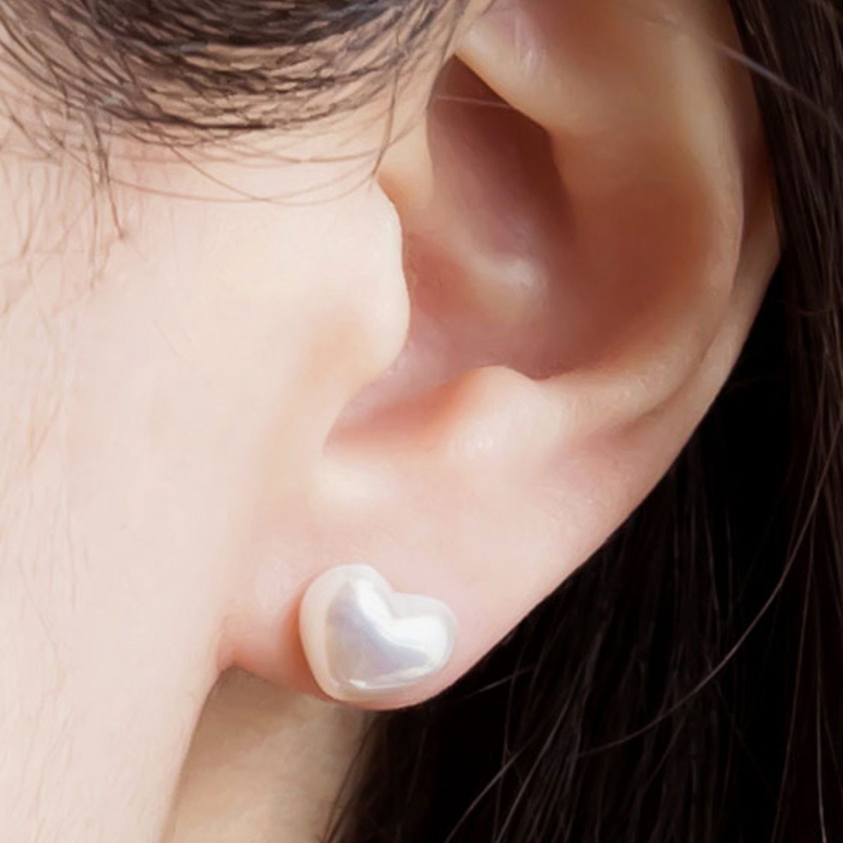 예스골드 14k  볼륨 하트 오로라 펄  데일리  금침 진주 귀걸이  YE115-2PA 38,900원