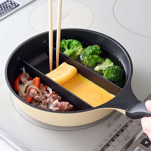 씨앤제이 아네스트 3구 프라이팬 트리플 에그 프라이팬 나눔후라이팬 신상품 계란말이팬 3칸팬 31,000원