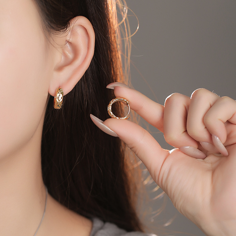 Ramlove 18K 골드도금다이아 귀걸이 데일리 심플 통근 액세서리 XSD029 49,800원