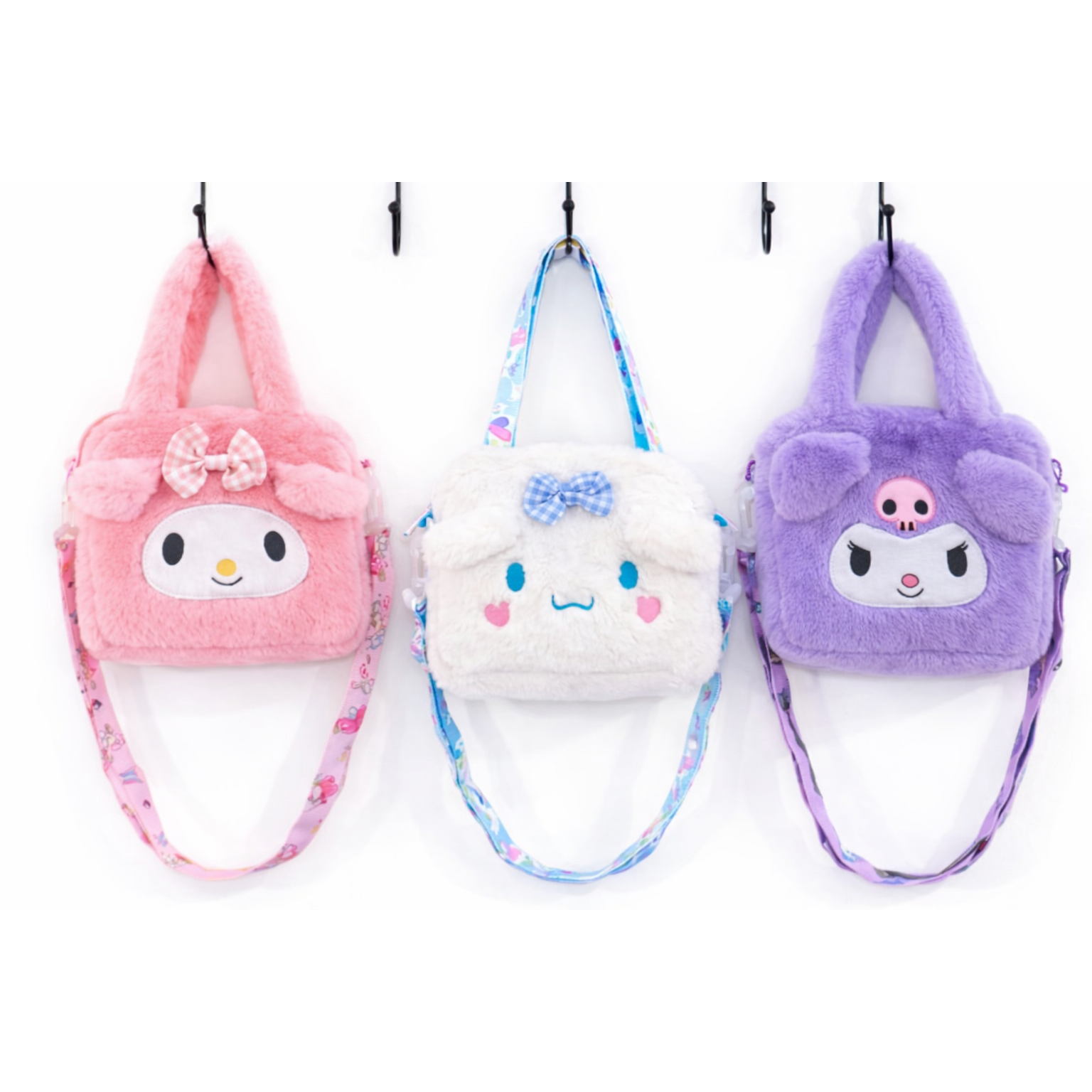 산리오 캐릭터 퍼 미니백 크로스백 10,900원