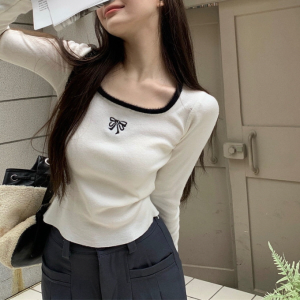 피어니스트 여성용 리본 스퀘어넥 슬림 긴팔 티셔츠 19,800원