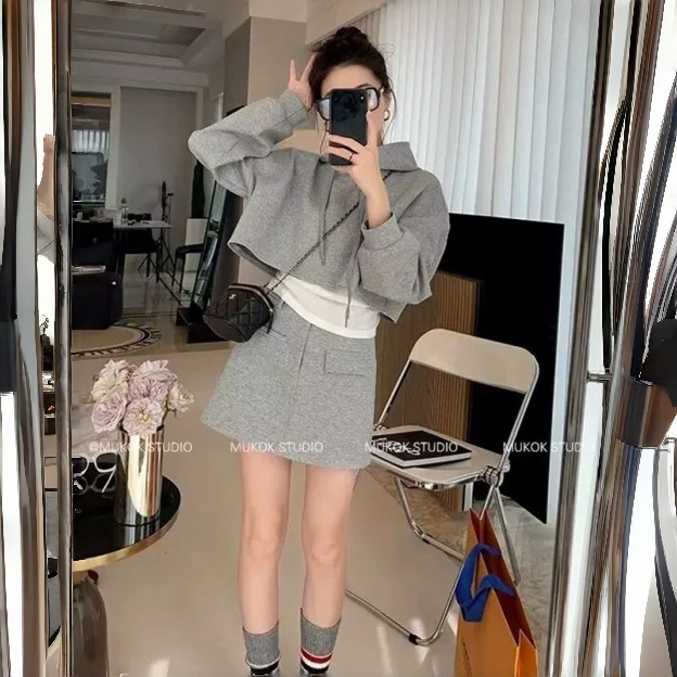 여성투피스 여성세트 후드티 + 미니스커트 블라우스 여성스커트	ZBW26030233	59 30,900원