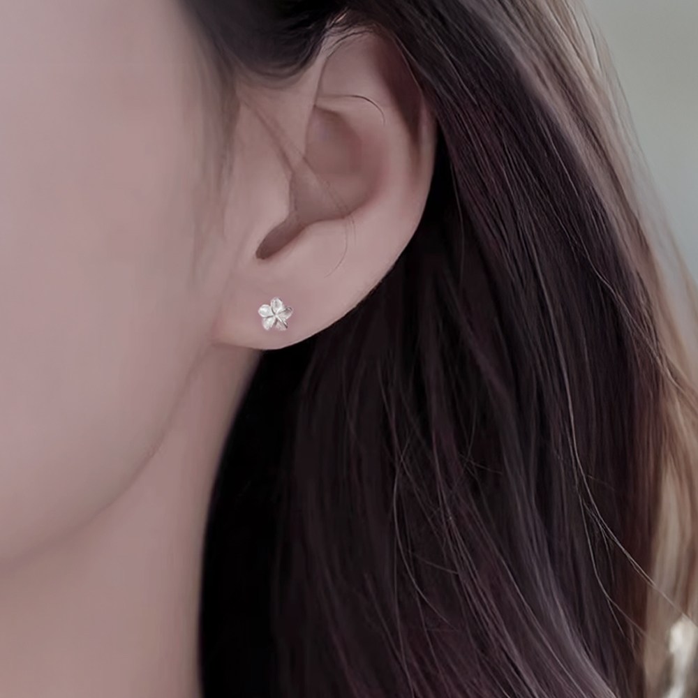 1+1 순은999 입체 플라워 스터드 귀걸이 / 데일리 실버 귀걸이 19,900원
