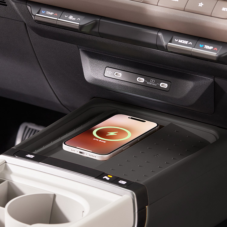 기아컬렉션 무선 패드 트레이, 실리콘 패드 트레이, 스모키블랙, 기아 디올뉴 셀토스 SP3 27,000원