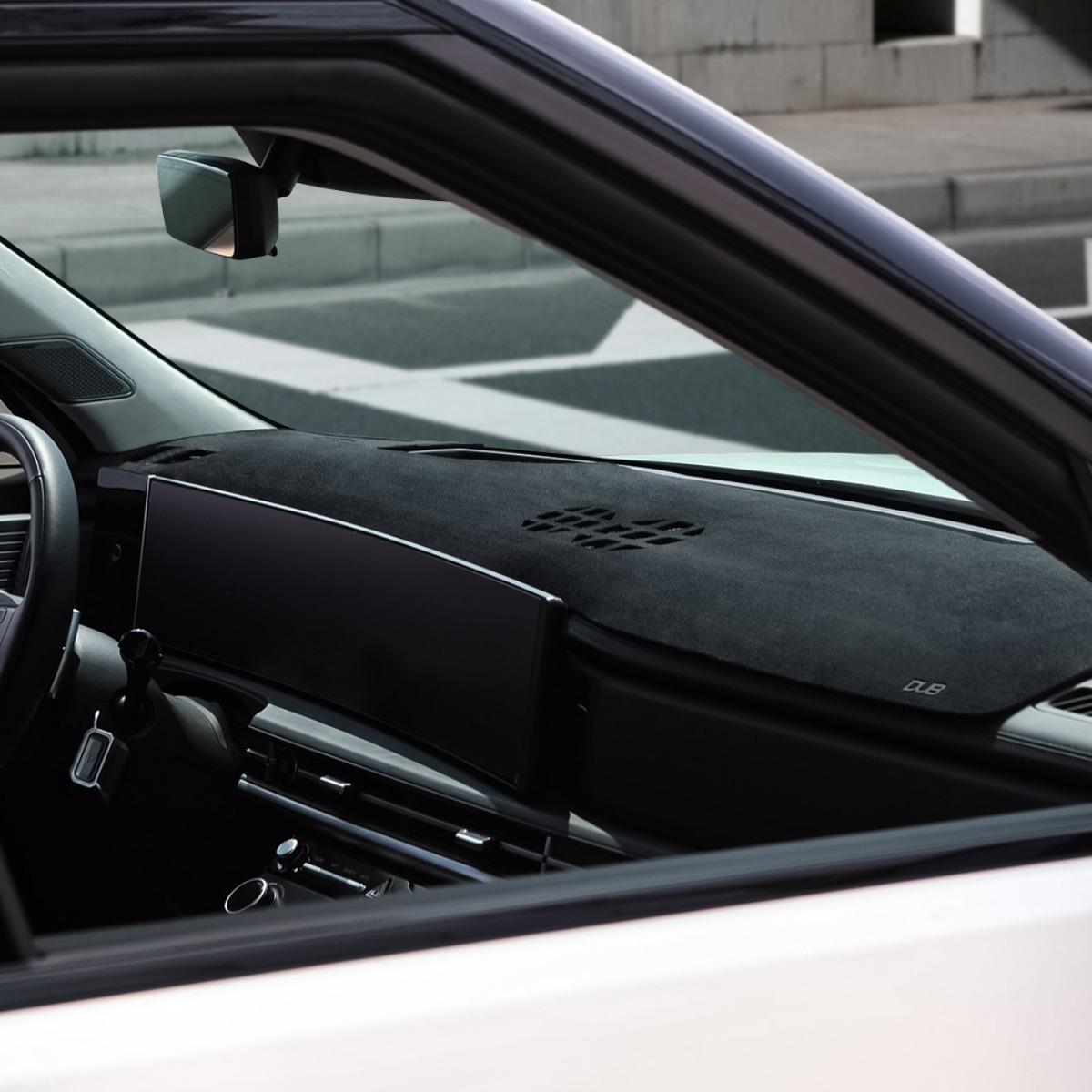 더뉴 QM6 DUB 시그니처 벨벳 논슬립 대쉬보드커버, 더뉴 QM6 25,500원