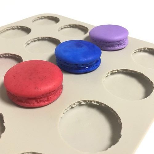 실리콘몰드 - 하프마카롱 (16구) #마카롱몰드 #반쪽마카롱몰드 #석고몰드 #실리콘 몰드 #캔들 석고방향제 만들기재료 12,900원