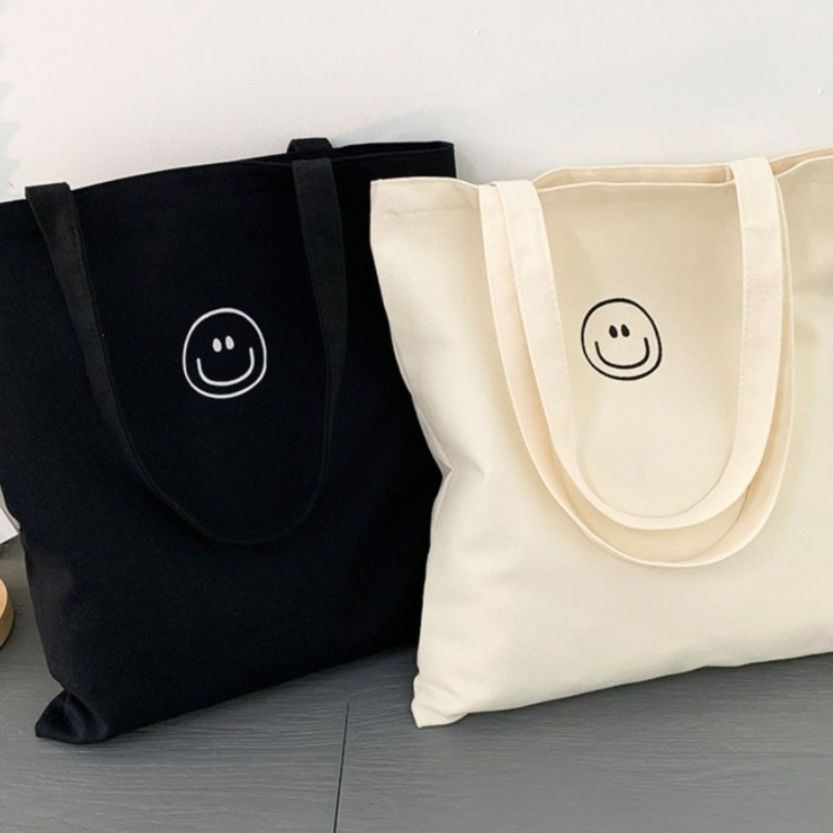 차차바이 스마일 대형 에코백 9,210원