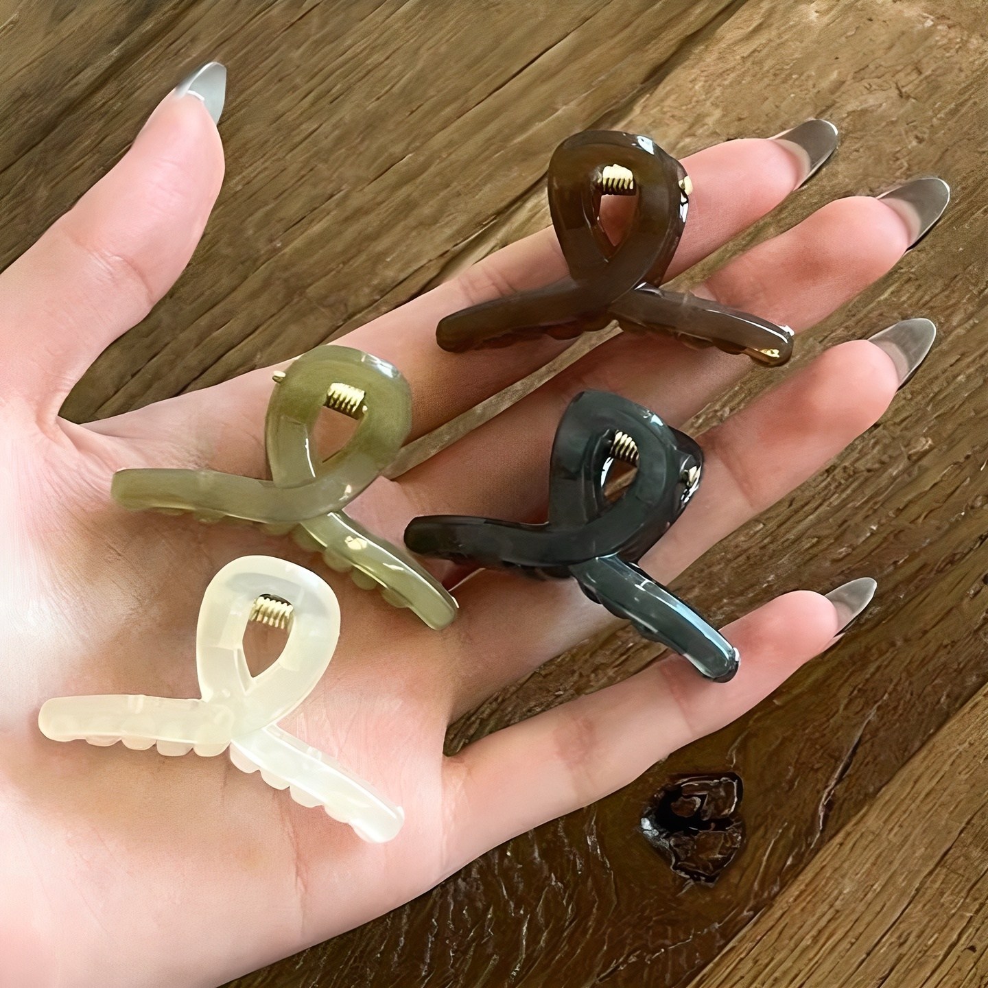 워더미 쁘띠 초미니 유광 꼬임 옆머리 반머리 집게핀 4개 세트 F503 5,310원