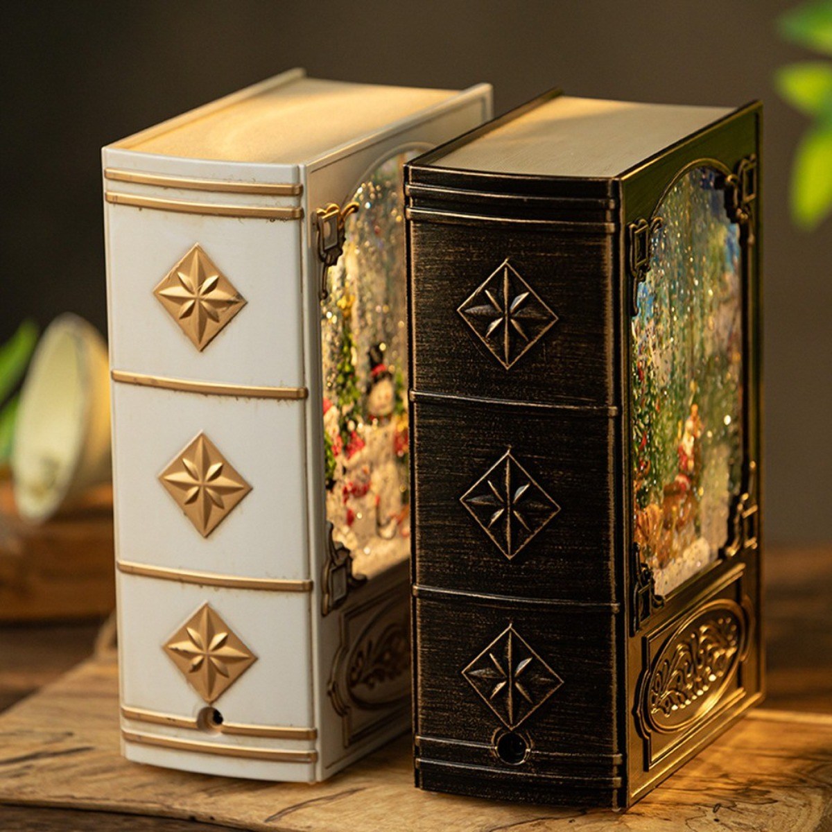 [5시건 당일출고] 1+1 크리스마스 빈티지 책 LED 눈 내리는 워터볼 오르골 무드등, 화이트(눈사람)+블랙(썰매산타) 168,000원