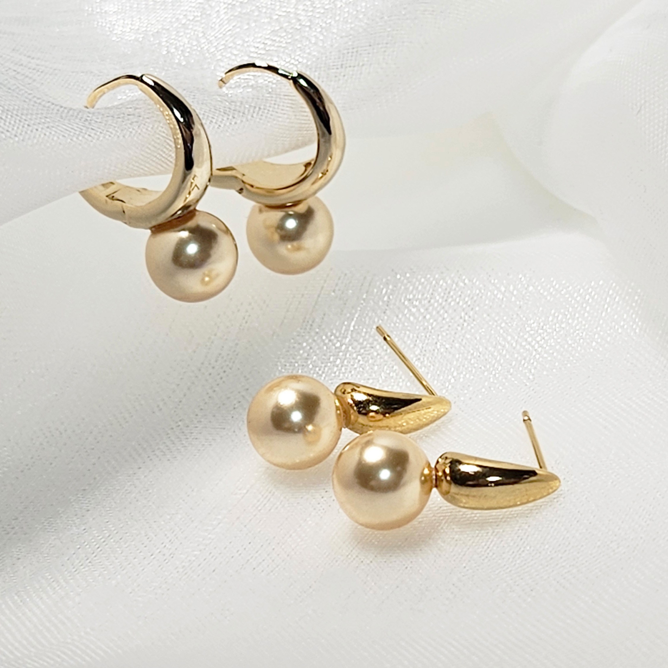 젬스톤 스와로브스키 골드펄 크리스탈 진주 귀걸이 18K 골드도금 15,900원