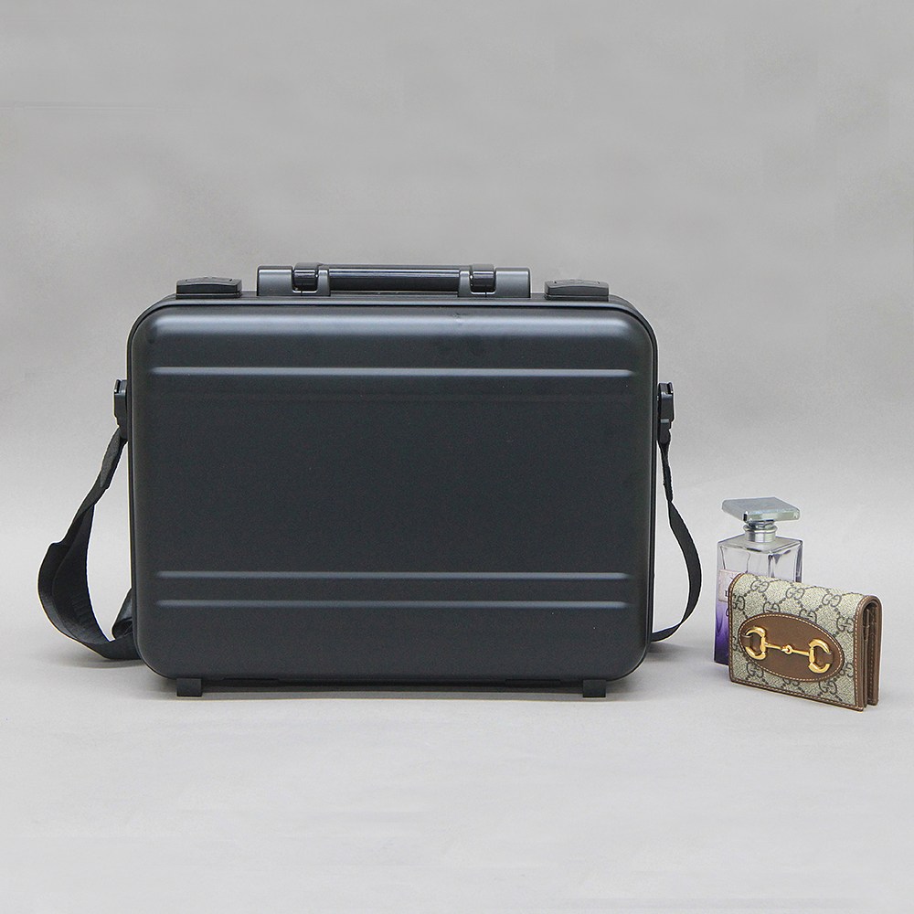 가방몰 올알루미늄 ADD8011-115B 37.5x27.5x11cm 풀메탈 하드케이스 007가방 비지니스가방 서류가방 A4 14인치 99,900원