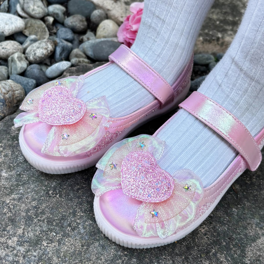 [프롬베베] 여아용 에밀리 하트 리본 LED 구두 슬립온 39,000원