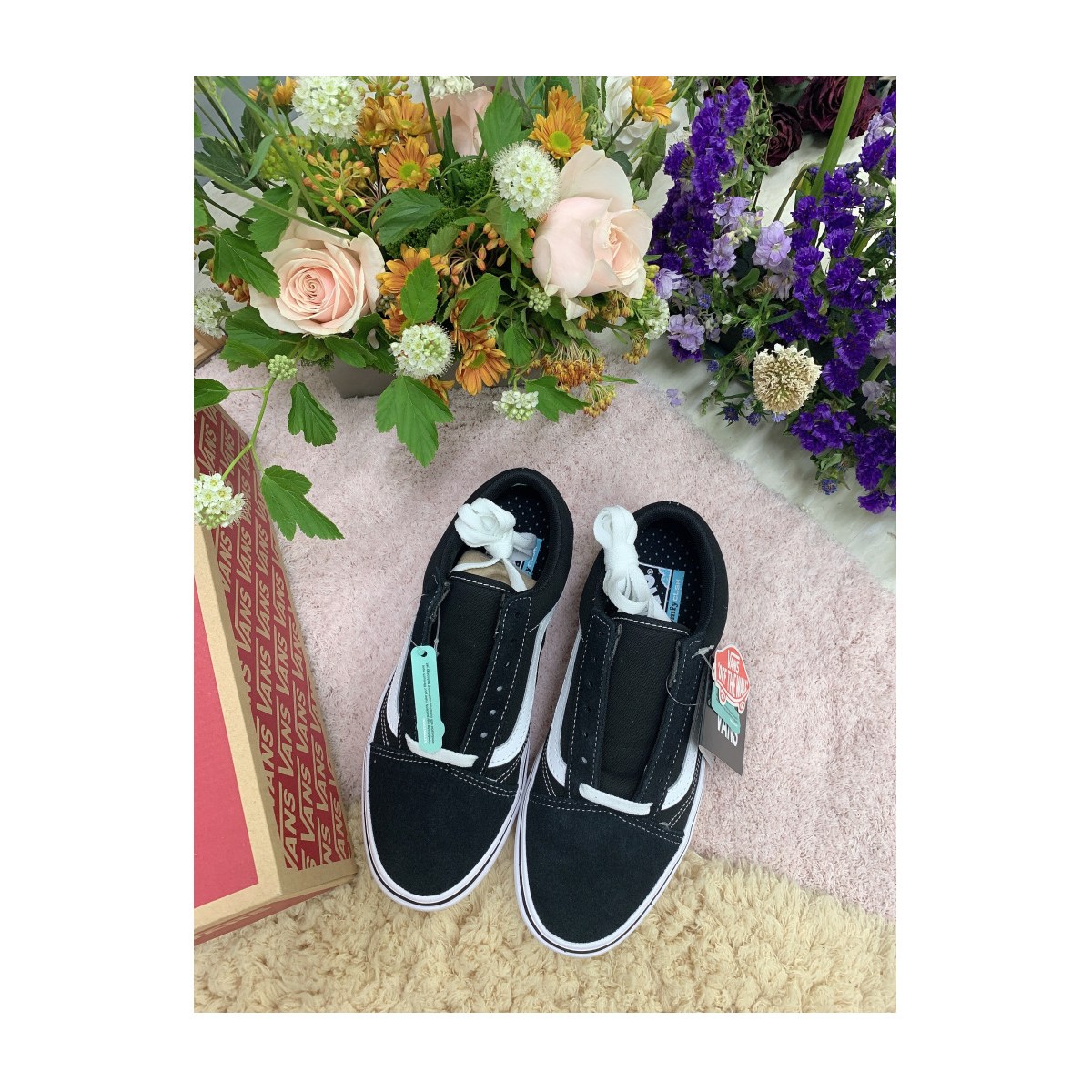 반스 컴피쿠시 올드스쿨 블랙 (PR)VN0A3WMAVNE 109,000원