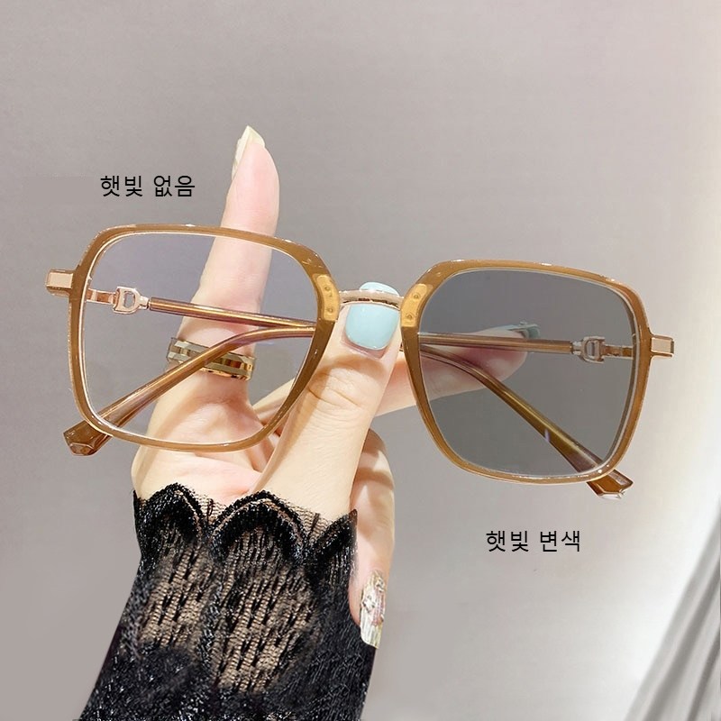 DZX 남녀공용 변색 패션 블루라이트 차단 안경 클래식 가벼운 캐주얼 선글라스,안경천+안경집 8,520원
