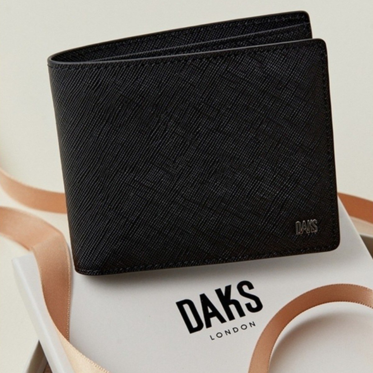 닥스 남성 소가죽 사피아노 패턴 반지갑 168,000원