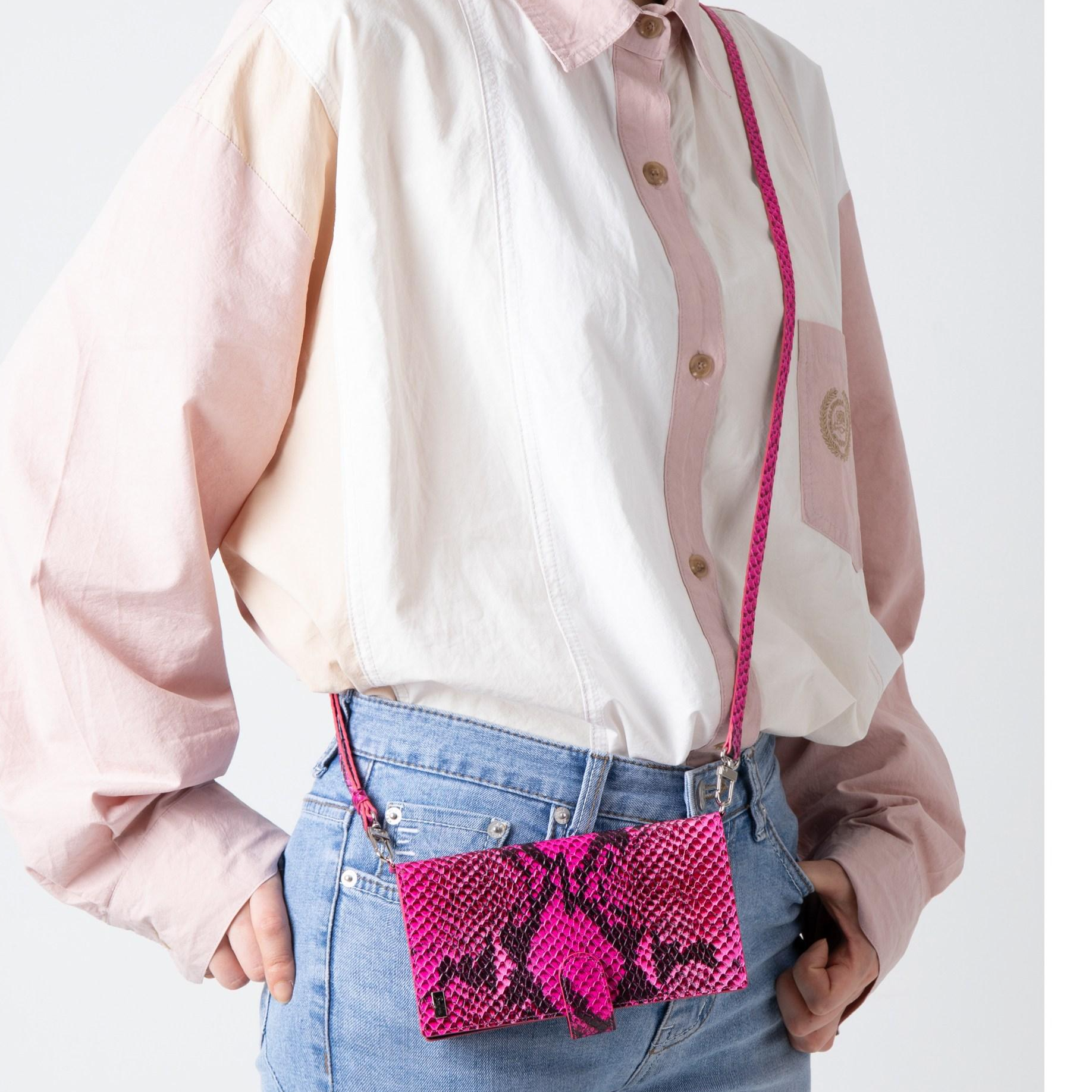 본아띠 아띠랑스 아나콘다 천연 소가죽 장지갑 지퍼 크로스 핸드백 핸드폰케이스 129,760원