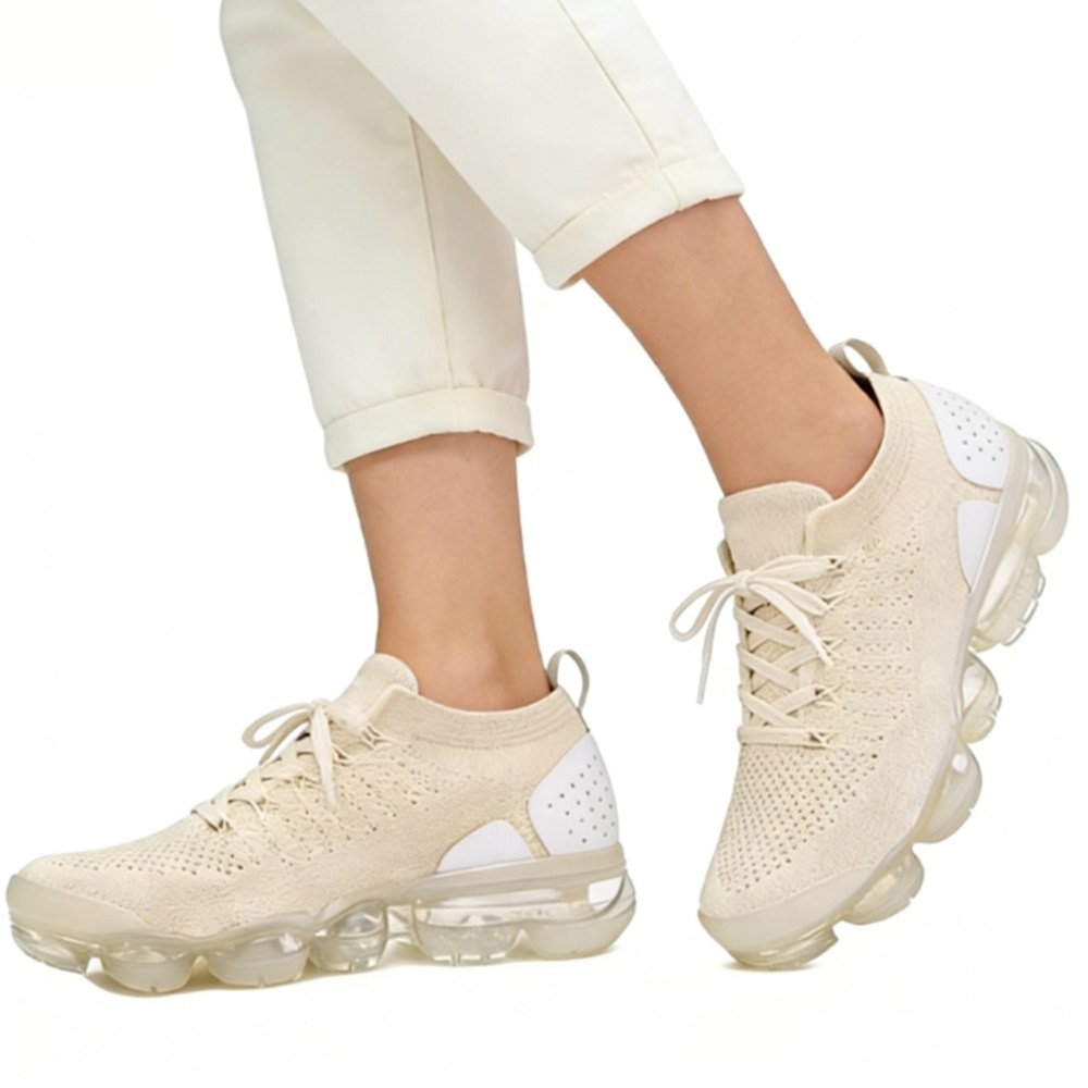 차쿠 여성 에어 쿠션 키높이 운동화 발편한 메시 조깅화 가벼운 런닝화 3색상 18,800원