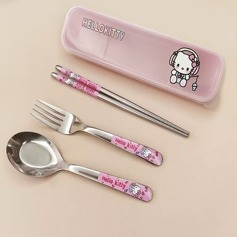 핑크색 헬로키티 스텐 숟가락 +젖가락 +포크+  키티 세트 케이스 15,600원