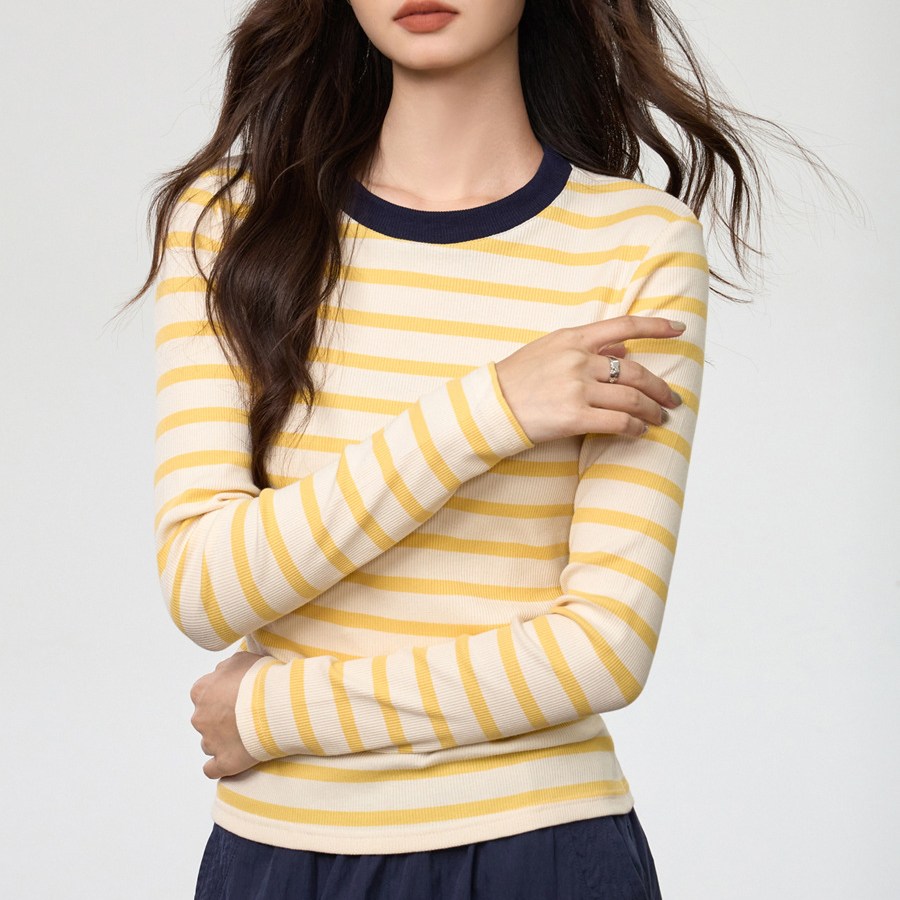 엘에프제트 여성 배색 라운드넥 스트라이프 긴팔티셔츠 25621 21,900원