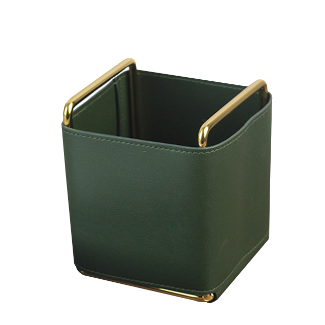 내일의공간 가죽 연필 꽂이 15,300원