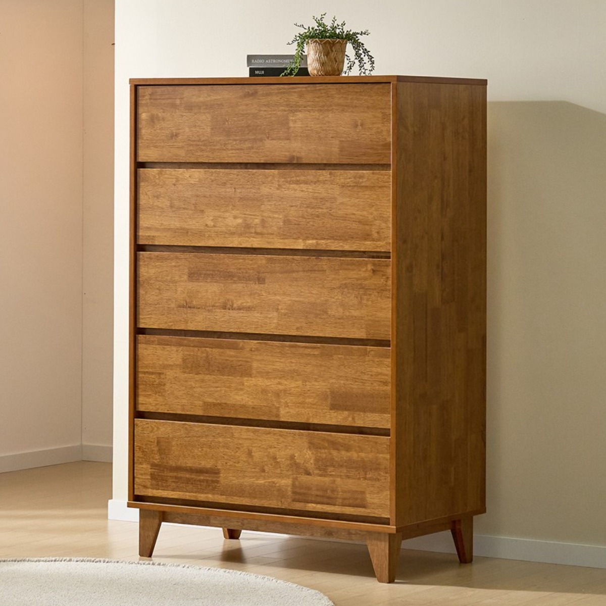 라자가구 모레인 E0 고무나무 원목 속깊은 광폭 5단 서랍장 900 349,000원