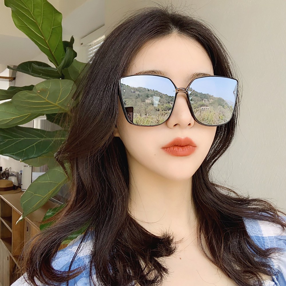 소울린느 캣츠 아이 오버 사이즈 뿔테 선글라스(4컬러) 16,900원