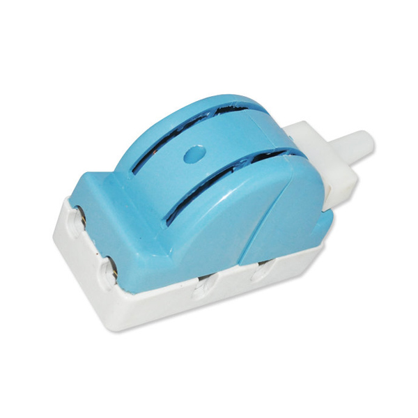 uga123 신주 단투 쌍투 커버나이프스위치 전기차단기 두꺼비집 320,000원