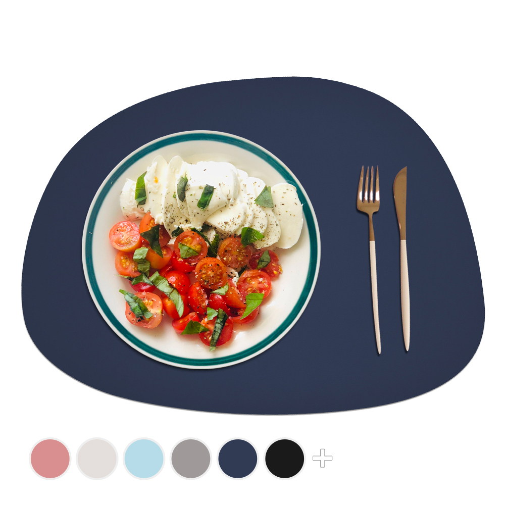 소이믹스 블링 조약돌 방수 가죽 테이블 매트 6,600원