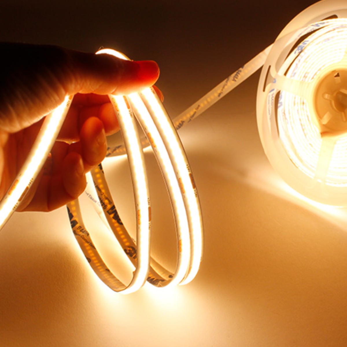 오닉스 LED바 플렉시블 COB 24V 5M 면발광LED 줄조명 (전원선, 일자 연결 커넥터 포함), 1개, 전구색 17,700원