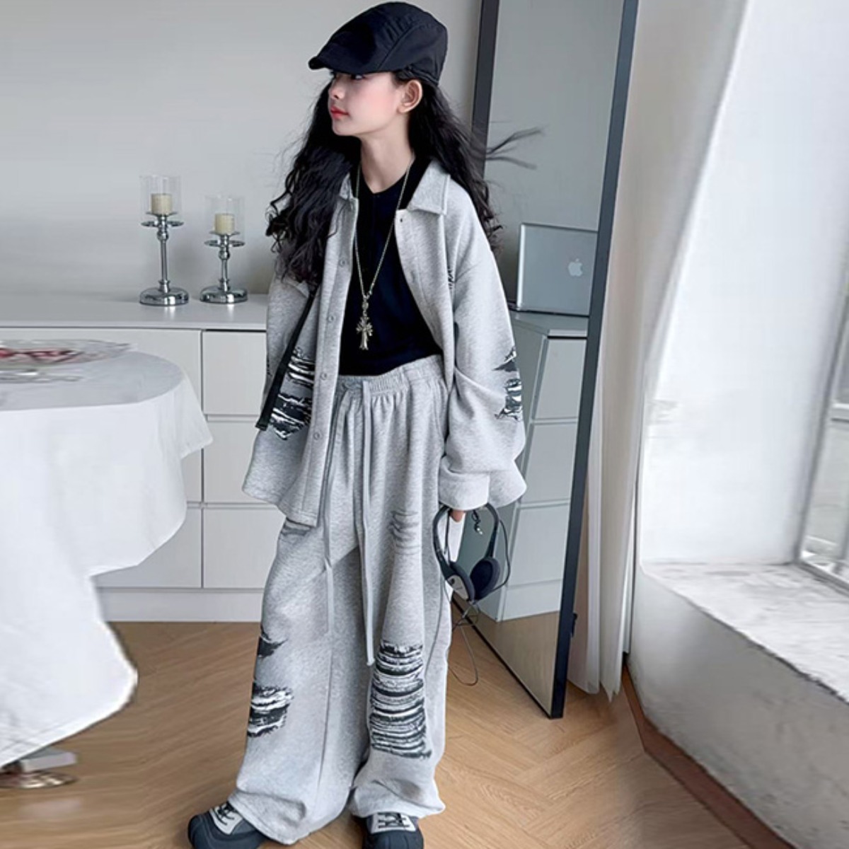 나나키즈 여아 봄 가을 초중생 레터링 헤짐 페인팅 셔츠 상하복 세트 주니어 긴팔 상의+하의 초등생 긴바지 (8805) 43,800원