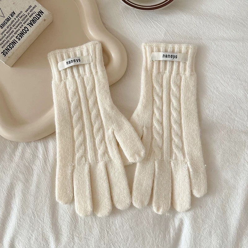 스멜모리 베이직 스마트 폰터치 울 니트 꽈베기 장갑 13,900원