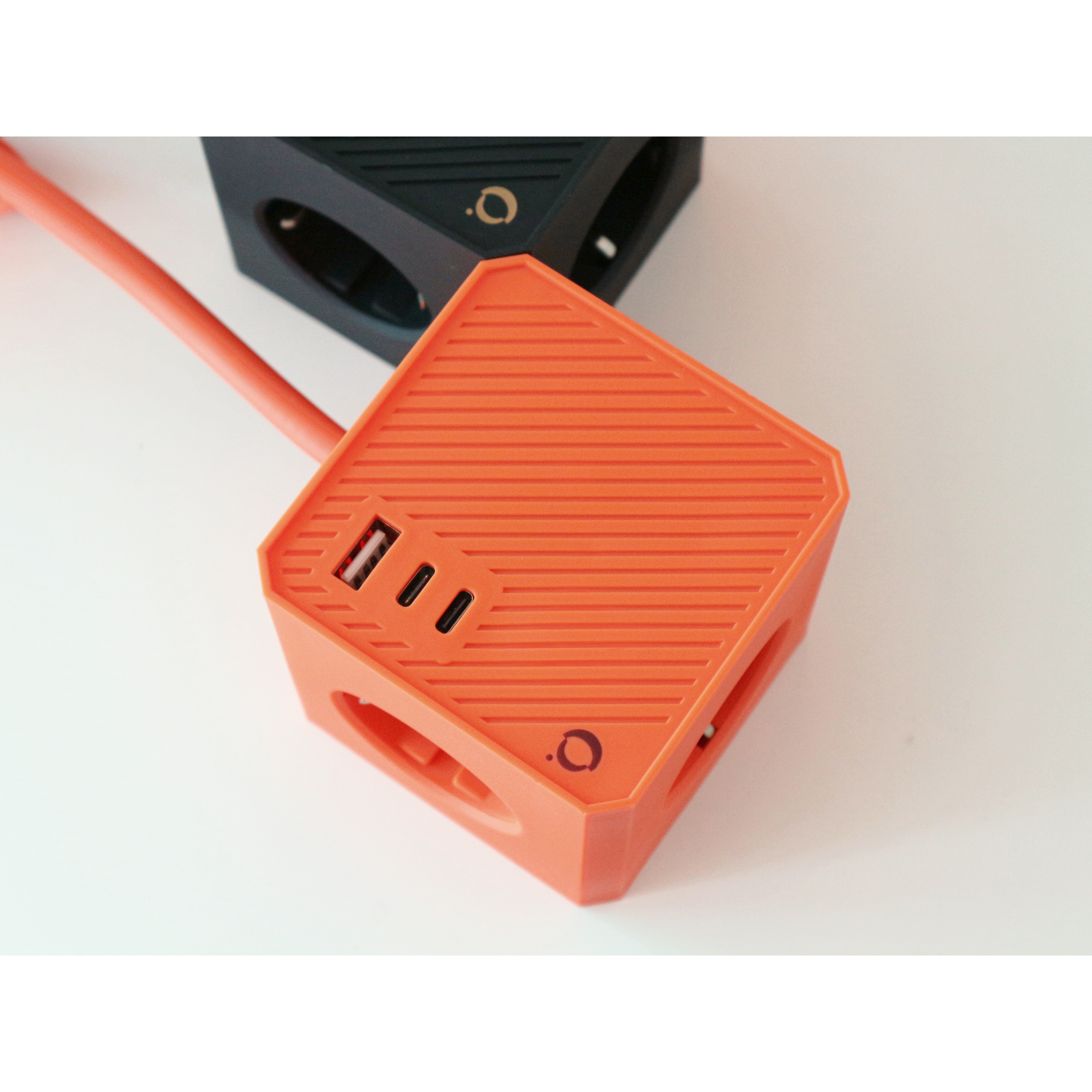 소유 디자인 3구 고속충전 여행용 납작멀티탭 고용량 큐브 멀티탭 usb, 1개, 오렌지, 3m 47,910원