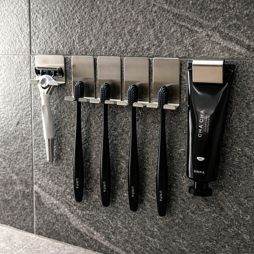 홈튜디오 3세대 녹슬지 않는 일체형 스텐칫솔걸이 4인, 패밀리세트, 1세트, 현재가 16,900원