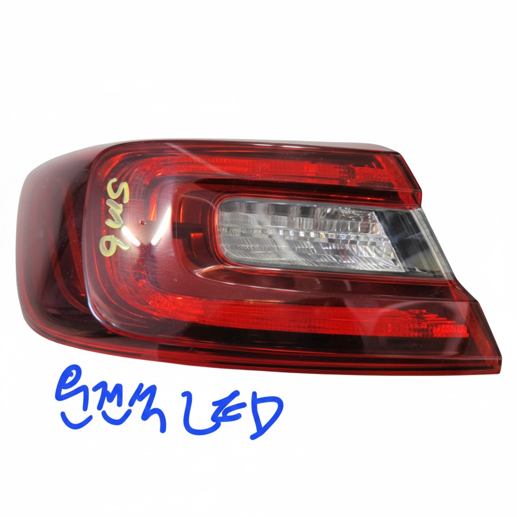 SM6 후미등 SM6 테일램프 SM6 데루등 SM6 대로등 SM6 리어콤비네이션램프 중고품 일반전구 LED 중고품 121,000원