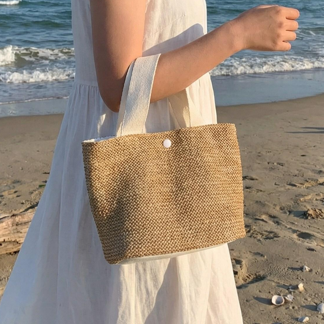 더기브미 라탄백 여성 데일리백 휴양지 바캉스 가벼운 토트백 9,800원