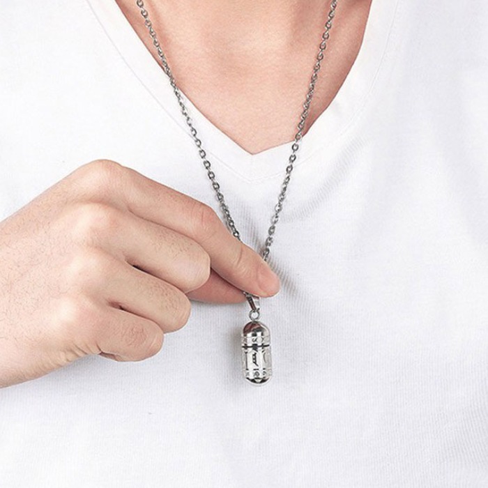 생존캡슐 목걸이 방수방진 목걸이 알약 목걸이  알약 보관함목걸이 21,000원