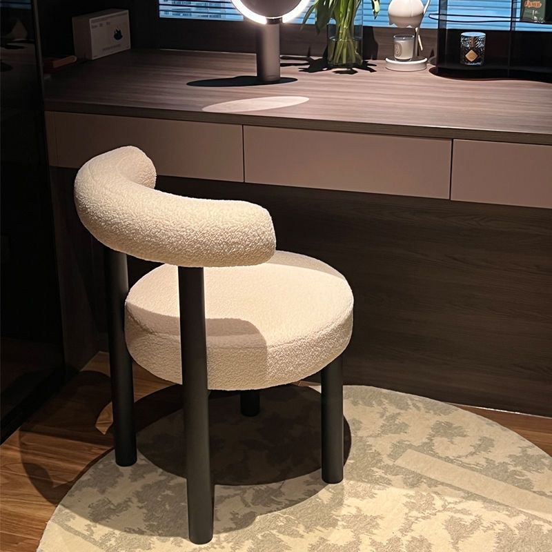 화장대 화장 의자 침실 스툴 여성 고급스러운 디자이너 양털 크림 스타일 식탁 의자, 클래식 화이트, 1개 30,560원
